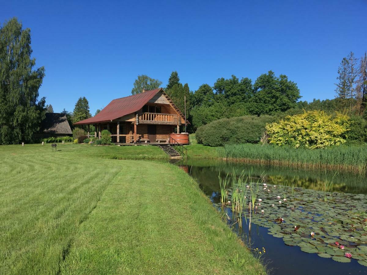 Villa "Ziedkalni" Bīriņi Exterior foto